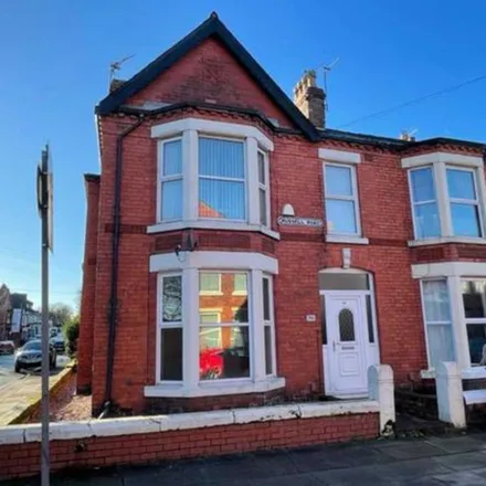 Rent this 5 bed duplex on The Derby in Russell Road, Liverpool