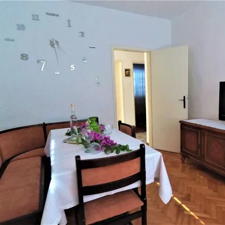 Rent this 3 bed apartment on Croatia grill in Šetalište Frane Budaka, 23250 Pag