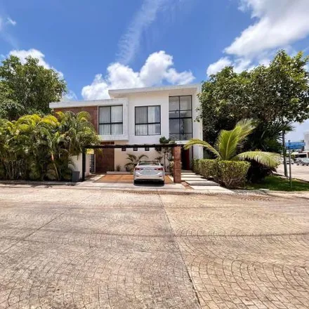 Buy this 3 bed house on Calle Libélula in Smz 51, 77533 Cancún