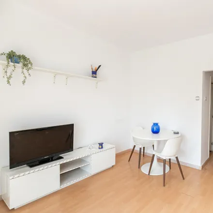 Image 8 - VINUS&BRINDIS, Carrer de Calaf, 46, 08021 Barcelona, Spain - Apartment for rent