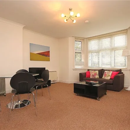 Image 1 - Longfield Farm, Hythe End Road, Hythe End, TW19 5AR, United Kingdom - Apartment for rent