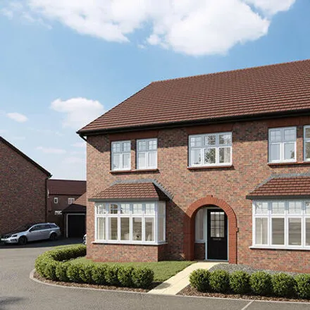 Buy this 5 bed house on unnamed road in Stratford-upon-Avon, CV37 9RZ