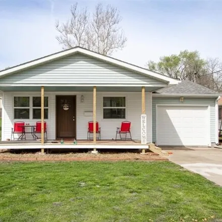 Buy this 3 bed house on 349 North 6th Street in Oskaloosa, IA 52577