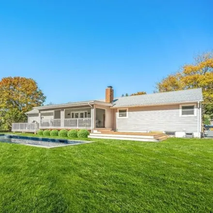 Rent this 3 bed house on 6 Harrison Terrace in Southampton, East Quogue