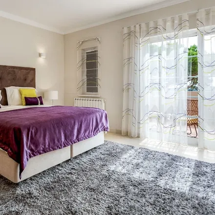 Rent this 5 bed house on 8125-016 Distrito de Évora