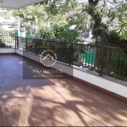 Buy this 2 bed apartment on unnamed road in Cantagalo, Niterói - RJ