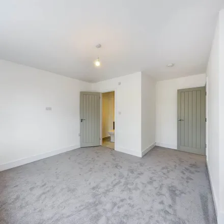 Rent this 1 bed apartment on Buckingham Avenue in Belle Grove, London