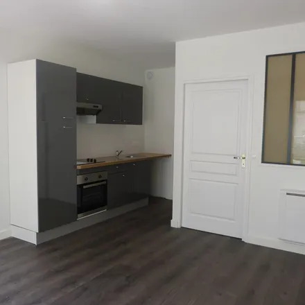 Rent this 1 bed apartment on 15 Boulevard Béranger in 37000 Tours, France