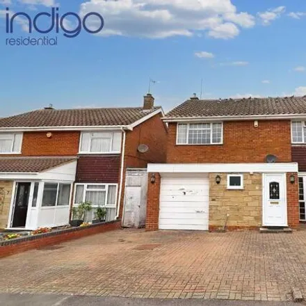 Image 1 - Winton Close, Luton, LU2 7BJ, United Kingdom - House for sale