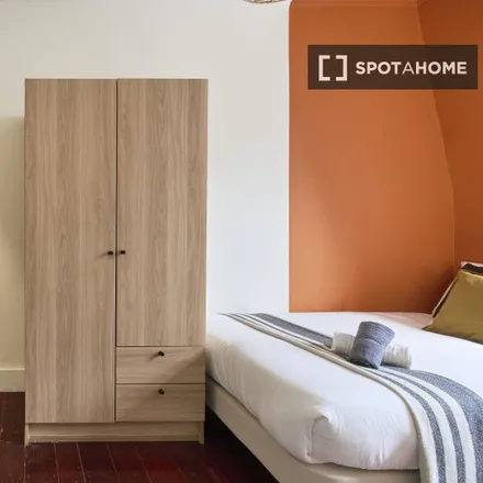 Rent this 8 bed room on Avenida Almirante Reis 110 in 1150-016 Lisbon, Portugal