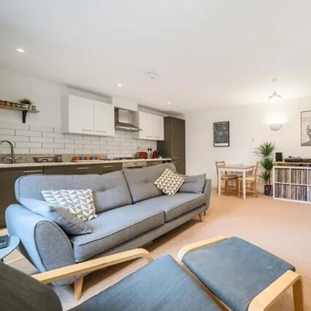 Buy this 1 bed apartment on Shakespeare Court in St George's Grove, London