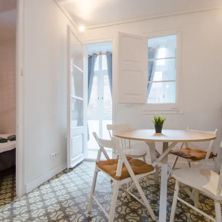 Rent this 1 bed apartment on Carrer de les Carretes in 6, 08001 Barcelona