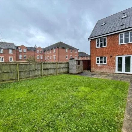 Image 7 - 1 Veitch Close, Exeter, EX2 4AF, United Kingdom - Townhouse for rent