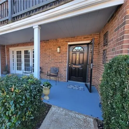 Buy this 2 bed house on 6478 Roswell Road in Sandy Springs, GA 30328