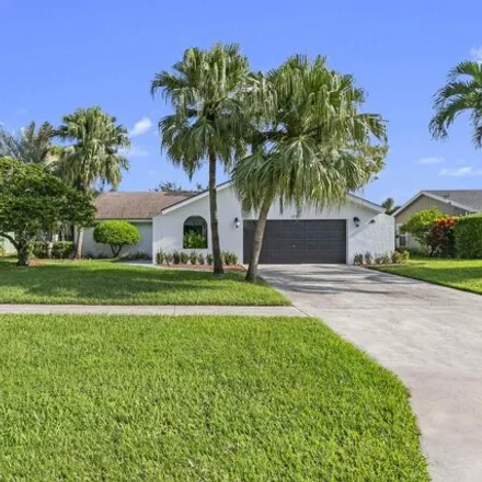 Rent this 3 bed house on 13779 Barberry Drive in Wellington, Palm Beach County