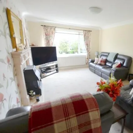 Image 2 - Castlereigh Close, Bournmoor, DH4 6UA, United Kingdom - House for sale