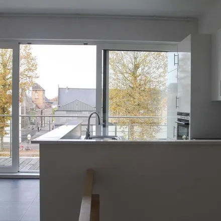 Rent this 2 bed apartment on Kortrijksepoortstraat 250 in 9000 Ghent, Belgium