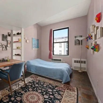 Image 4 - 453 West 43rd Street, New York, NY 10036, USA - Apartment for sale