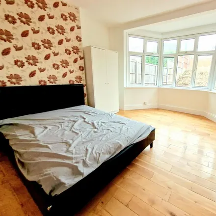 Rent this 1 bed room on Newfield Rise in Dollis Hill Lane, Dudden Hill