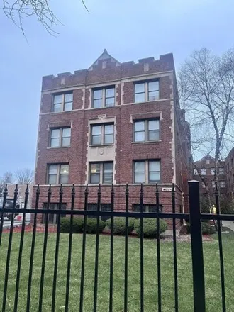 Rent this 2 bed condo on 4523-4531 South Drexel Boulevard in Chicago, IL 60653