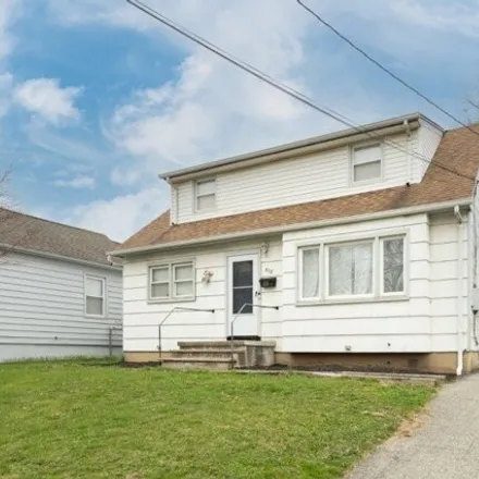 Buy this 4 bed house on 828 South Main Street in Weston, Manville