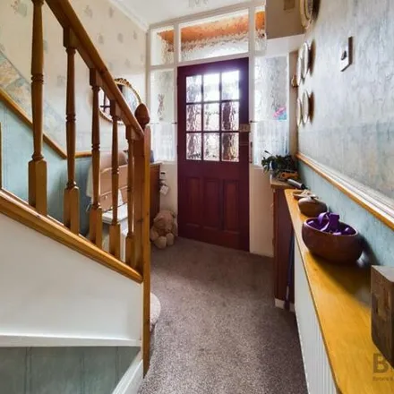 Image 2 - Southfield Avenue, Kingswood, Bristol, N/a - Townhouse for sale