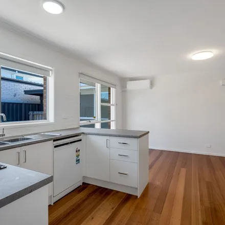 Image 3 - Regent Street, Keilor East VIC 3033, Australia - Apartment for rent