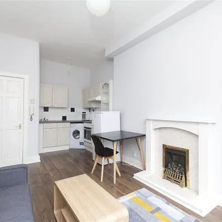 Rent this 1 bed apartment on 22 King's Road in City of Edinburgh, EH15 1DZ