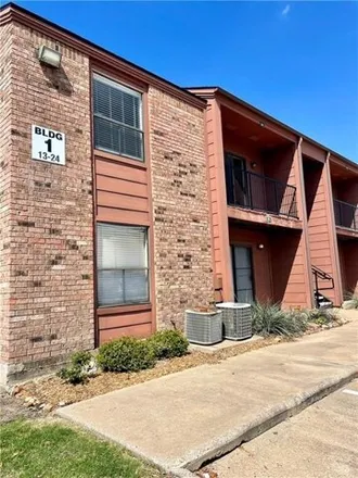 Buy this 1 bed condo on 994 University Oaks Boulevard in College Station, TX 77840