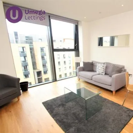 Rent this 1 bed apartment on North Meadow Walk in City of Edinburgh, EH3 9GR
