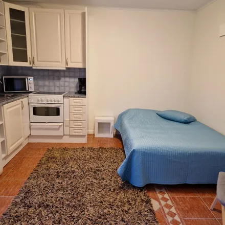 Rent this 1 bed apartment on Rönninge skolväg in 144 62 Salems kommun, Sweden