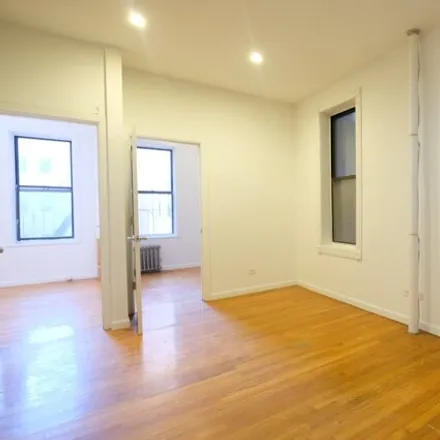 Image 3 - 769 9th Avenue, New York, NY 10019, USA - Apartment for rent