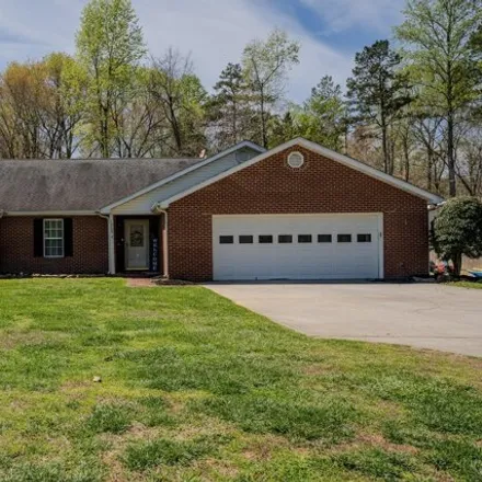 Buy this 3 bed house on 1243 Price Road in Loudon County, TN 37771