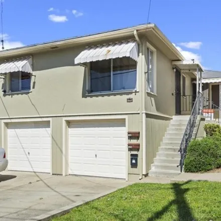 Buy this 4 bed house on 3951 Midvale Avenue in Oakland, CA 94619