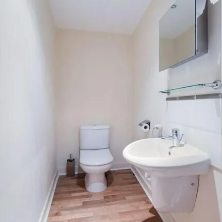 Image 3 - Switch House, 4 Blackwall Way, London, E14 9QS, United Kingdom - Apartment for rent