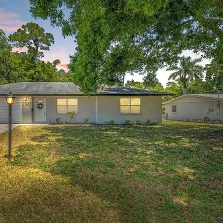 Buy this 3 bed house on 2086 18th Avenue West in Bradenton, FL 34205
