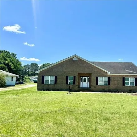 Buy this 6 bed house on 4820 Old Stage Highway in Smithfield, VA 23430