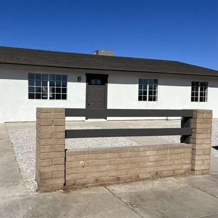 Image 1 - 4132 West 4th Street, Avenue B & C, Yuma County, AZ 85364, USA - House for sale