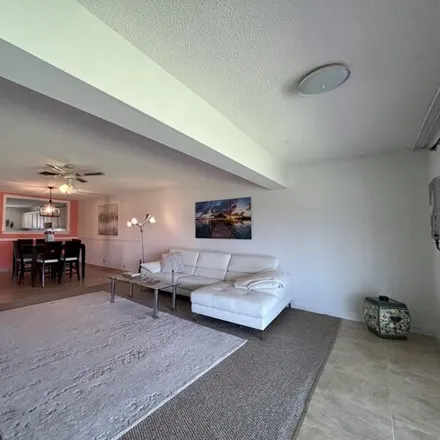 Image 9 - Northwest 19th Terrace, Delray Beach, FL 33444, USA - Condo for rent