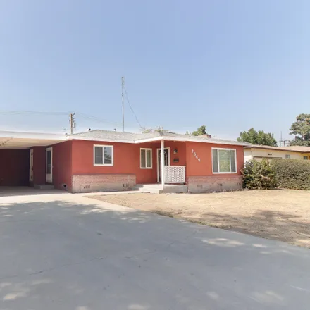 Buy this 3 bed house on 2549 South Watson Street in Visalia, CA 93277
