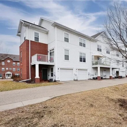 Buy this 2 bed townhouse on North Bryant Avenue in Minneapolis, MN 55411