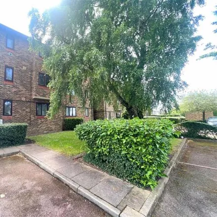 Rent this 1 bed apartment on Chiltern View Road in Uxbridge, Great London