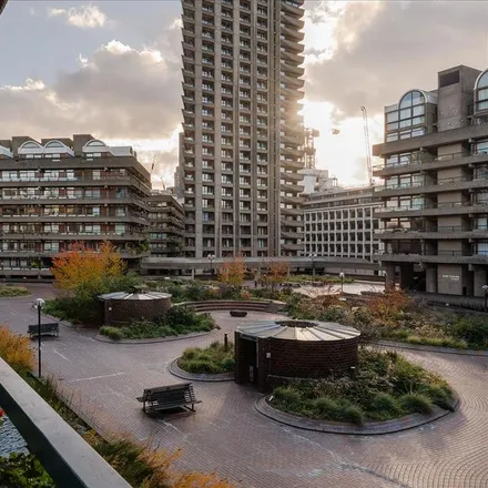Image 7 - Bryer Court, Bridgewater Square, Barbican, London, EC2Y 8AG, United Kingdom - Apartment for rent