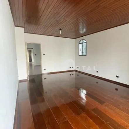 Rent this 5 bed house on Rua Jundiaí in Bairro da Matriz, Mauá - SP
