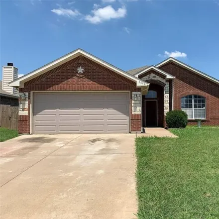 Rent this 3 bed house on 2692 Castle Pines Drive in Burleson, TX 76028