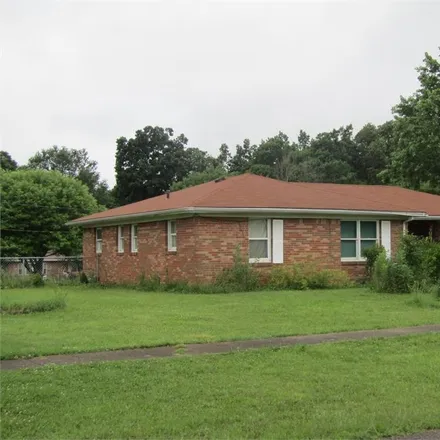Image 2 - 516 South Lorraine Street, Radcliff, KY 40160, USA - House for sale