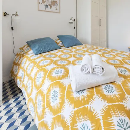 Rent this 9 bed room on Жилище в Барселоне in Gran Via de les Corts Catalanes, 08001 Barcelona