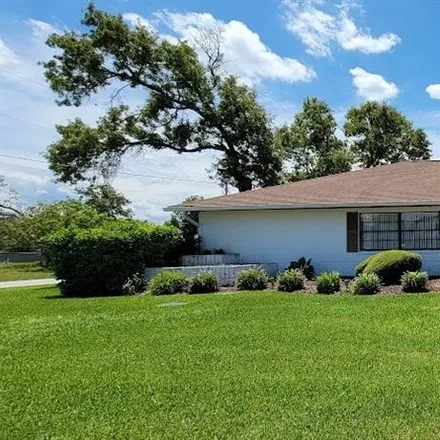 Buy this 2 bed house on 5083 Winterville Road in Spring Hill, FL 34608