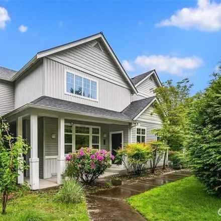 Buy this 3 bed house on 905 232nd Place Northeast in Sammamish, WA 98074