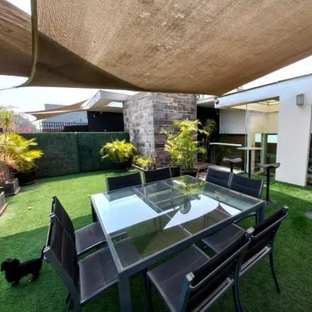 Rent this studio apartment on Avenida de la Floresta in San Borja, Lima Metropolitan Area 51132